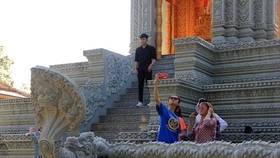 Ngôi chùa thu hút đông đảo giới trẻ đến check-in