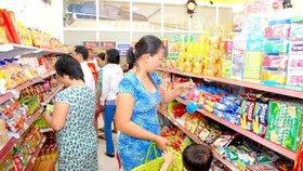 Cạnh tranh cửa hàng tiện lợi: Không có cửa cho người yếu thế
