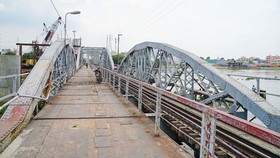 Hãy bảo tồn cầu sắt Bình Lợi