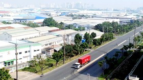 Ồ ạt nguồn vốn đầu tư từ Trung Quốc, Hồng Công