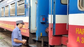 Hiu hắt đường sắt - Bài 2: Doanh thu cực thấp