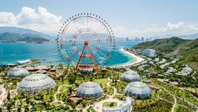 Háo hức đón Tết Việt, nghỉ lễ Âu ở Vinpearl Nha Trang