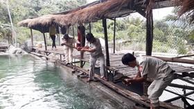 Cưỡng chế, tháo dỡ khu du lịch xây dựng trái phép