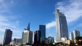 Một góc trung tâm quận 1, Thành phố Hồ Chí Minh. (Ảnh minh họa: Hoàng Hải/TTXVN)