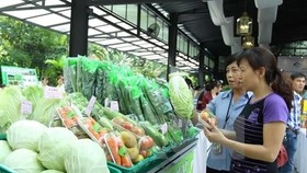 Hà Nội liên kết các địa phương đưa nông sản sạch vào chuỗi bán lẻ