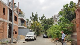 Chủ đầu tư làm bậy, ngân hàng làm sai