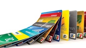 Thẻ tín dụng lợi nhuận kèm rủi ro