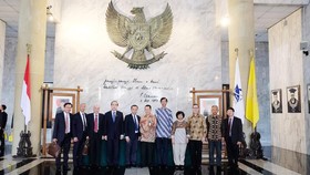 Đoàn đại biểu cấp cao TPHCM tại Đại học Indonesia. Ảnh: KIỀU PHONG
