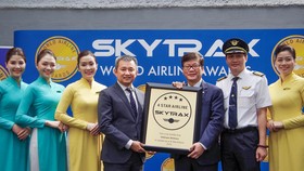 Vietnam Airlines nhận chứng chỉ 4 sao lần thứ tư liên tiếp