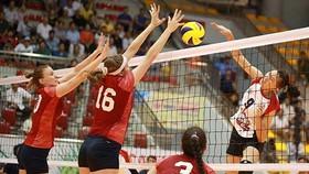 BIP (Mỹ-áo đỏ) vượt qua CLB Hóa chất Đức Giang Hà Nội với tỷ số 3-0. Ảnh: Dũng Phương