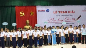78 thí sinh tranh Chung kết cuộc thi Prudential - Văn hay chữ tốt khu vực ĐBSCL