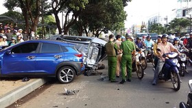 Xe ô tô tông liên hoàn, 5 người bị thương