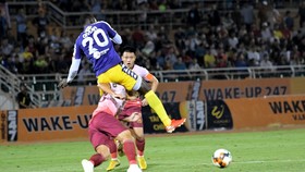 CLB Hà Nội dễ dàng "đè bẹp" CLB Sài Gòn 4-1. Ảnh: Bạch Dương