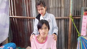 Vợ chồng cùng bệnh tật