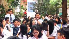 Ngã rẽ nào cho học sinh lớp 12?