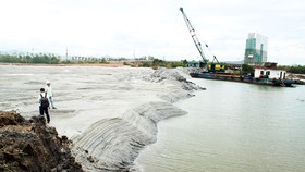 Bình Định chỉ đạo khẩn trương làm rõ trách nhiệm doanh nghiệp hút cát ở đầm Thị Nại