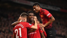 Man United - Brighton&Hove Albion 2-1: Pogba, Rashford thăng hoa, HLV Solskjaer vào tốp 5