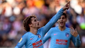 Rayo Vallecano - Atletico 0-1: Griezmann ghi bàn may mắn, HLV Simeone tạm vươn lên nhì bảng