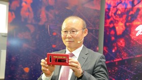 Samsung Galaxy S10+ phiên bản giới hạn Park Hang Seo