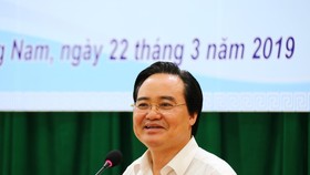 Bộ trưởng Bộ GD-ĐT làm việc với ngành GD-ĐT Quảng Nam