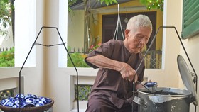 Xí mà dần trở thành món ăn đặc trưng của người dân phố Hội