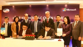 Viettel và Microsoft ký kết hợp tác