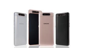 Galaxy A80 với camera trượt xoay