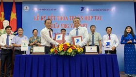 Tập đoàn cao su VN và VNPT ký kết hợp tác