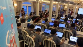 Saigon Code Tour với đông đảo các bạn trẻ yêu lập trình tham gia