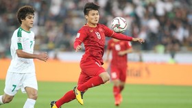 Quang Hải và các đồng đội lại "bay" vào tối 20-1? Ảnh: ANH KHOA