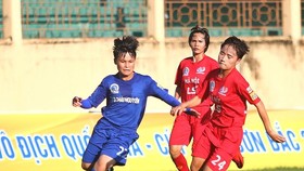 Đội Hà Nội vào tốp 3 sau chiến thắng trước TNG.Thái Nguyên. Ảnh: Anh Trần