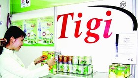Canned fruits products of Tien Giang Vegetables and Fruit Company. (Photo: SGGP)
