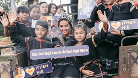 Có một hoa hậu bình dị đến thế…