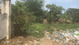 Một khu đất trong dự án KDC Vĩnh Lộc chưa giải tỏa, bồi thường bị ô nhiễm nặng