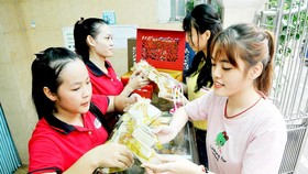 Tăng cường giám sát chất lượng bánh trung thu
