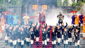 A performance reviving the coronation of Emperor Quang Trung