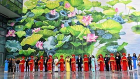 Two giant mural paintings inaugurated at Noi Bai int’l airport