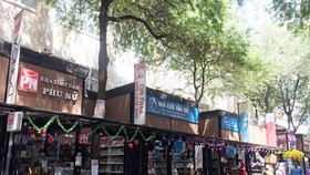HCMC Book Street (Photo: KK)