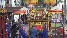 A ceremony honoring founders of traditional craft in Hue