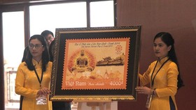The stamp to celebrate the UN Day of Vesak 2019 makes debut on May 11 (Photo: thanhnien.vn)