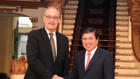 artment of Economic Affairs, Education and Research Guy Parmelin (Photo: VNA)