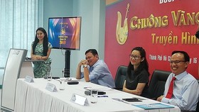 At the press conference of the contest