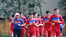 Tuyển U22 Việt Nam bắt đầu chương trình tập luyện căn thẳng để chuẩn bị cho SEA Games 2017