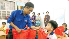 Ấm tình Trung thu