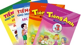 Không thiếu sách giáo khoa
