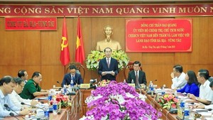 President Tran Dai Quang speaks at the working session (Source: VNA)