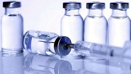 Việt Nam tự sản xuất được vaccine lở mồm long móng