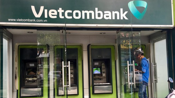 Buồng ATM thành nơi xả rác