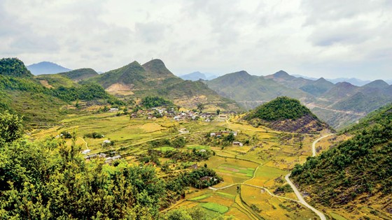 Sắc màu Lô Lô Chải