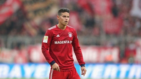 James Rodriguez sẽ thay thế Oezil ở Arsenal?